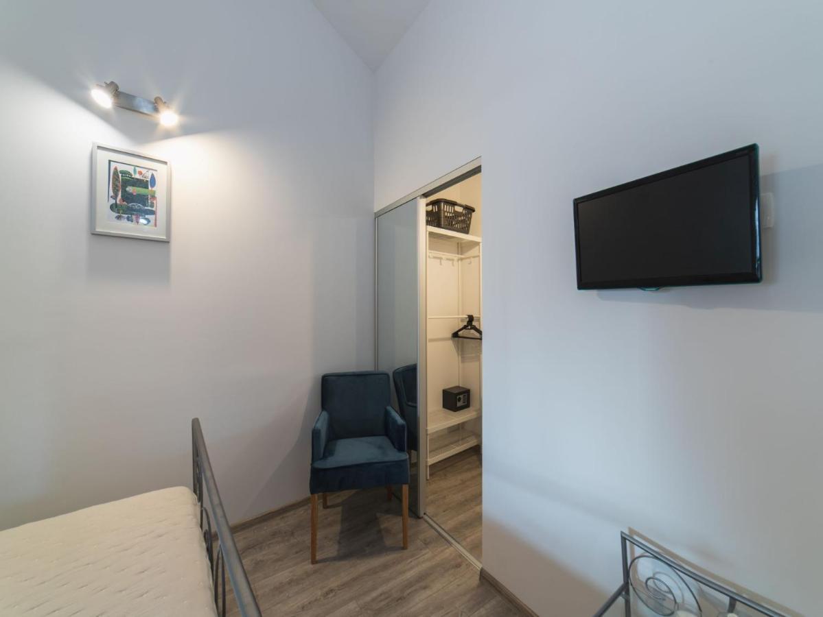 Apartment Fiora Kastela Luaran gambar